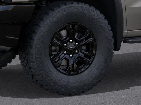 New 2026 Chevrolet Silverado 1500 ZR2 w/ Dark Appearance Package AWD/4WD image 9