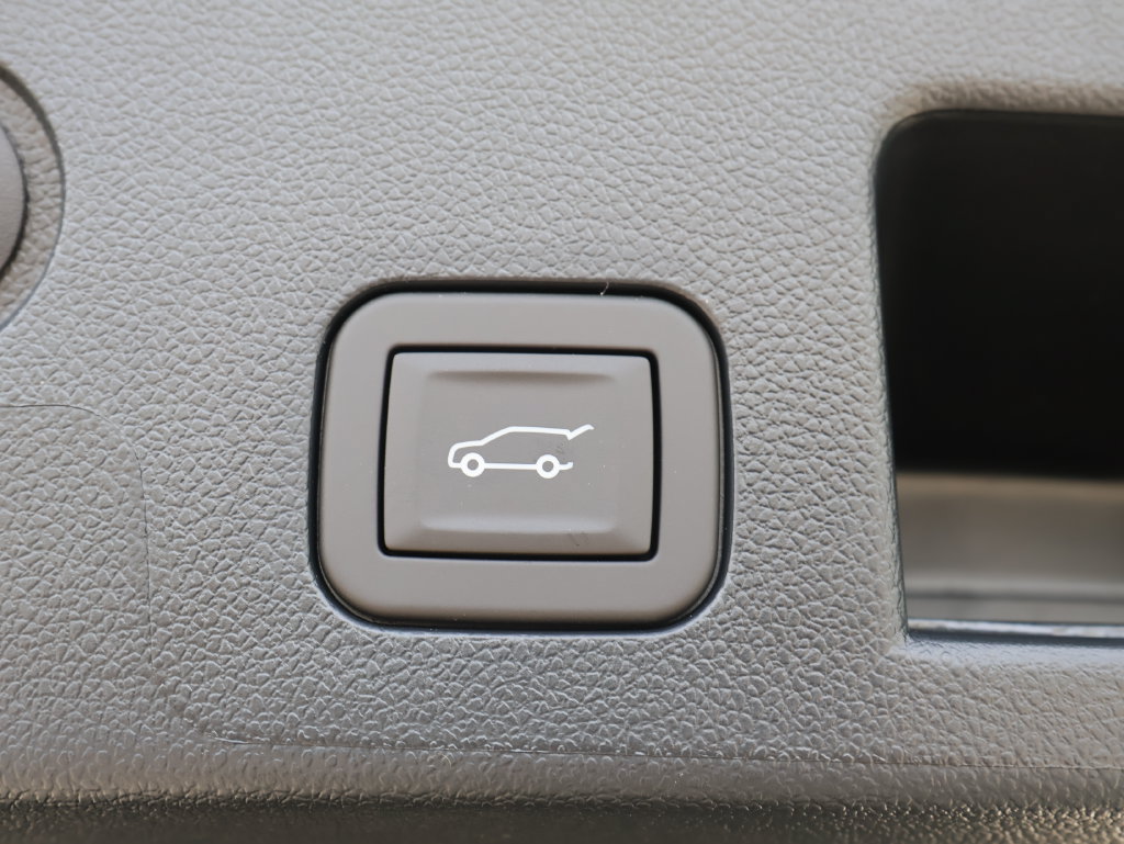 New 2027 GMC Terrain AT4 w/ Convenience Package III AWD/4WD image 30