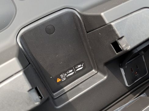 New 2026 GMC Sierra 3500 Denali w/ Denali Reserve Package image 12