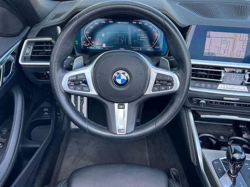 Used 2023 BMW M440i Convertible image 16