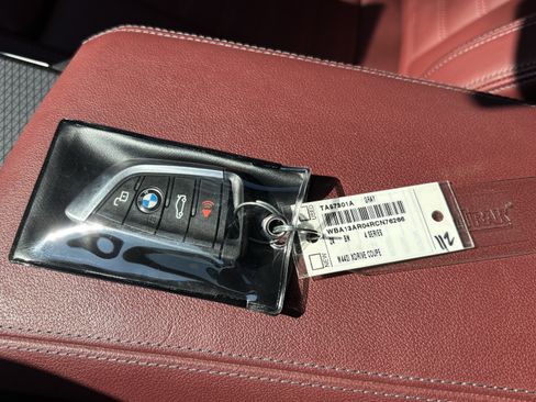 Used 2024 BMW 440i xDrive Coupe w/ Premium Package AWD/4WD image 38