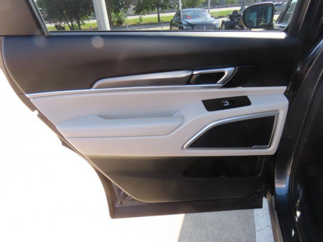 Used 2020 Kia Telluride S FWD image 13