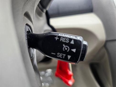 Used 2007 Toyota Camry LE image 29