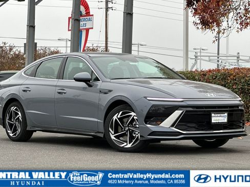 New 2026 Hyundai Sonata SEL image 1
