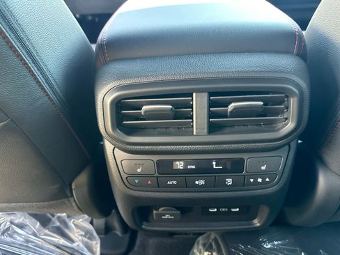 New 2026 Honda Ridgeline Black Edition image 23