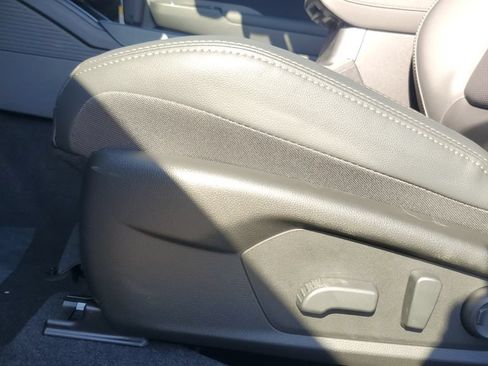 New 2026 Subaru Outback Limited AWD/4WD image 7