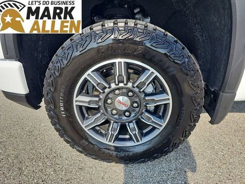 Used 2025 GMC Sierra 1500 AT4 AWD/4WD image 33