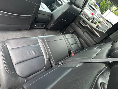 Used 2022 Chevrolet Silverado 1500 RST AWD/4WD image 22