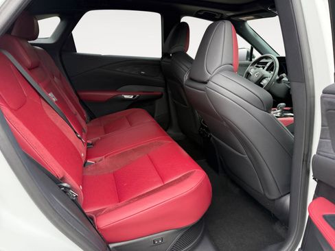 Used 2024 Lexus RX 500h F Sport w/ Convenience Package image 18