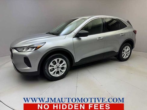 Used 2023 Ford Escape Active w/ Tech Pack #1 AWD/4WD image 1