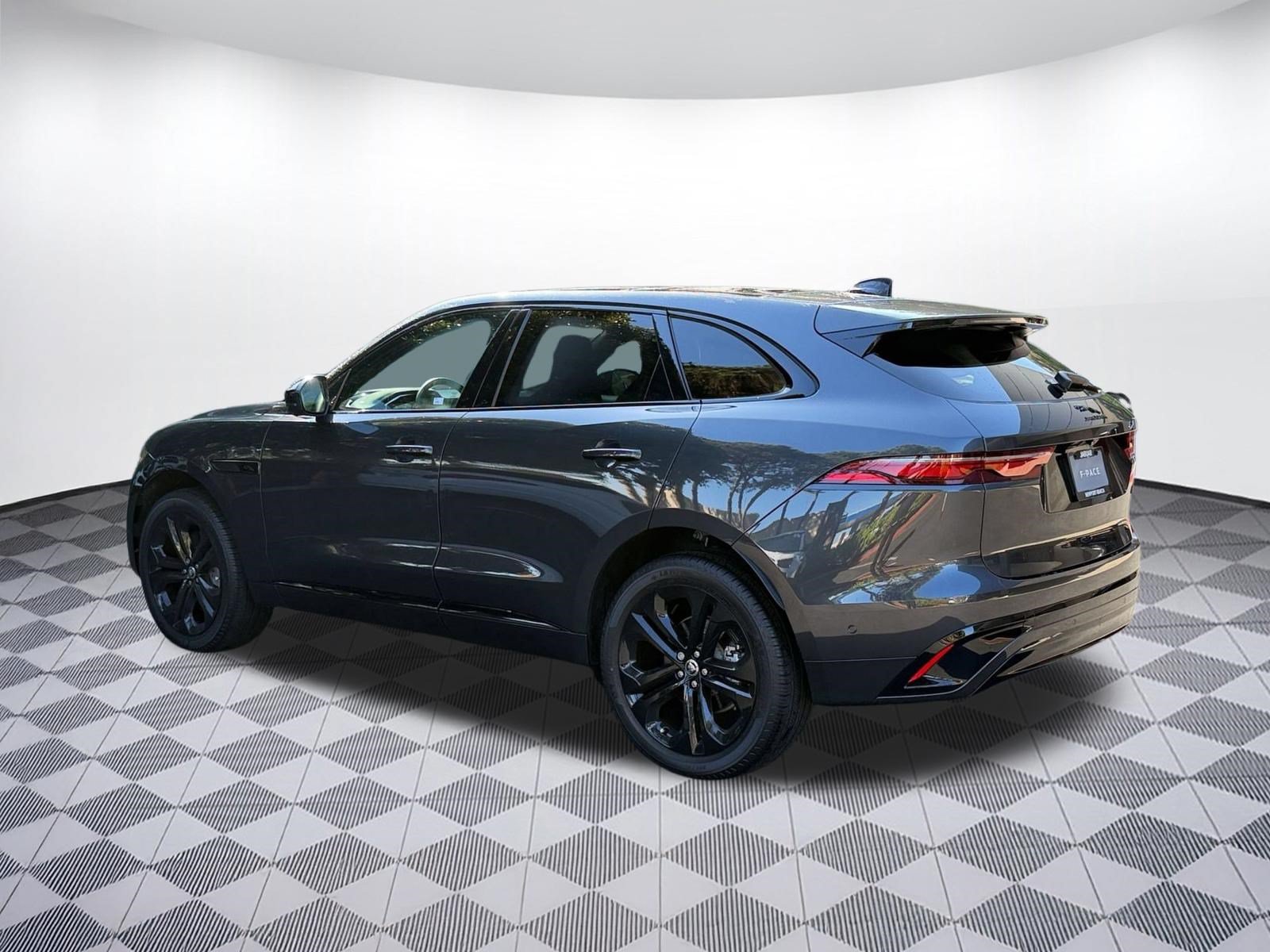 New 2026 Jaguar F-PACE R-Dynamic S AWD/4WD image 3