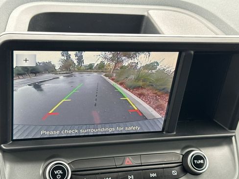 Used 2022 Ford Maverick XL image 23