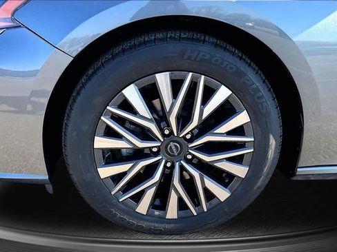 Used 2023 Nissan Altima 2.5 SV image 30