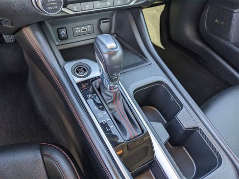 Used 2024 Nissan Sentra SR w/ SR Premium Package image 27