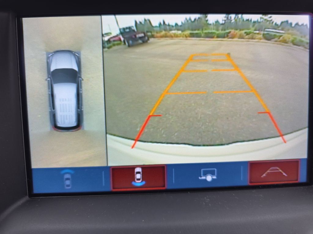 Used 2019 GMC Acadia Denali w/ Technology Package AWD/4WD image 30