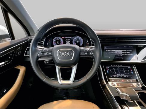 Used 2025 Audi Q7 2.0T Premium w/ Convenience Package AWD/4WD image 6