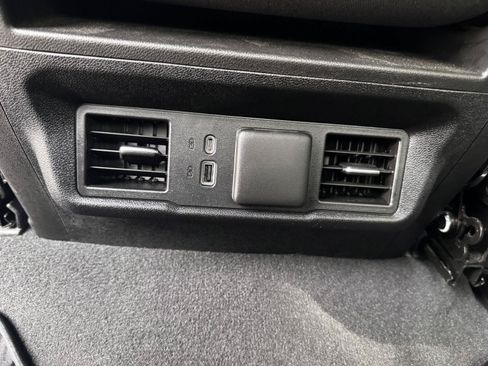 Certified 2023 Chevrolet Silverado 1500 LT AWD/4WD image 17