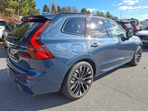 New 2026 Volvo XC60 T8 Ultra w/ Climate Package image 4