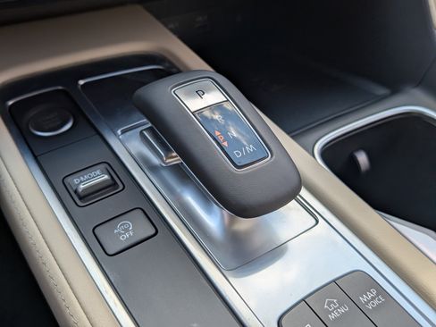 Used 2025 INFINITI QX60 Sensory w/ Vision Package image 35