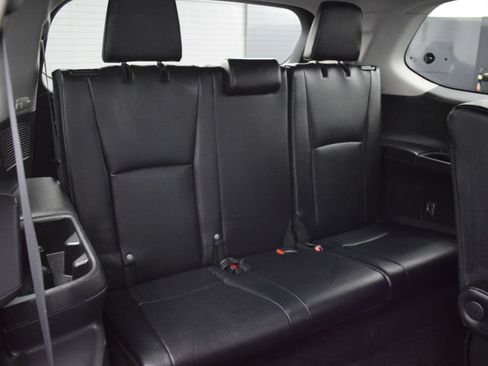 Used 2024 Toyota Grand Highlander AWD image 12