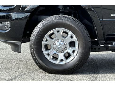 Used 2019 RAM 2500 Laramie image 30