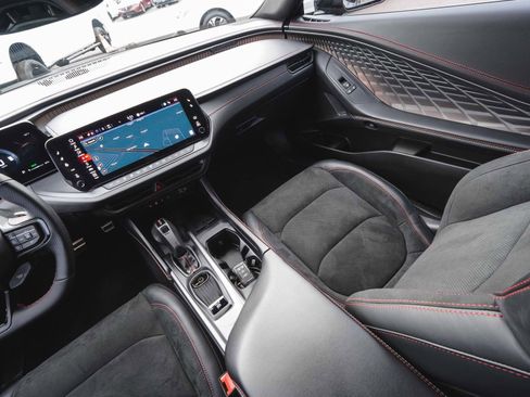 Used 2024 Dodge Charger R/T Scat Pack w/ Plus Group image 31