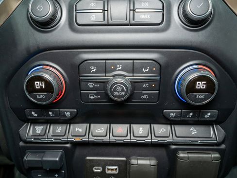 Used 2020 Chevrolet Silverado 2500 High Country w/ Safety Package II image 25