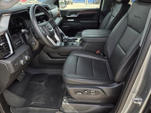 Used 2026 GMC Sierra 1500 Denali AWD/4WD image 27