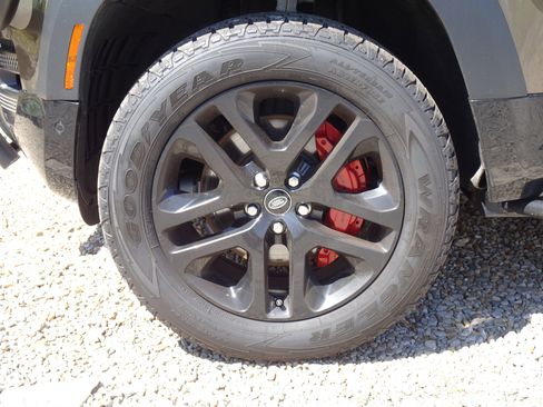 Used 2021 Land Rover Defender 110 X image 10