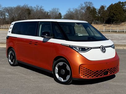 Used 2025 Volkswagen ID. Buzz Pro S Plus