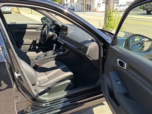Used 2022 Honda Civic Sport image 25
