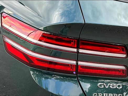 Used 2023 Genesis GV80 3.5T w/ Advanced Package AWD/4WD image 42