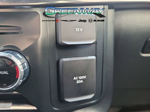 Used 2025 Ford F150 Raptor image 18