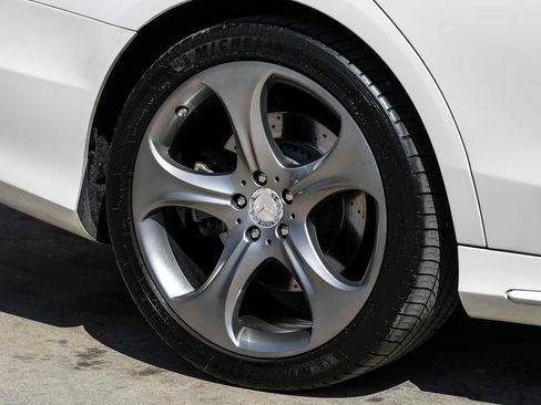 Used 2017 Mercedes-Benz S 550 Sedan image 62