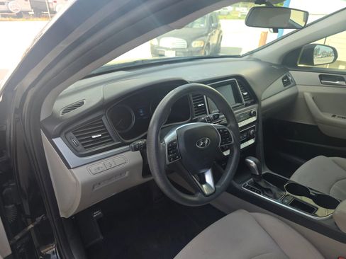 Used 2019 Hyundai Sonata SE FWD image 23