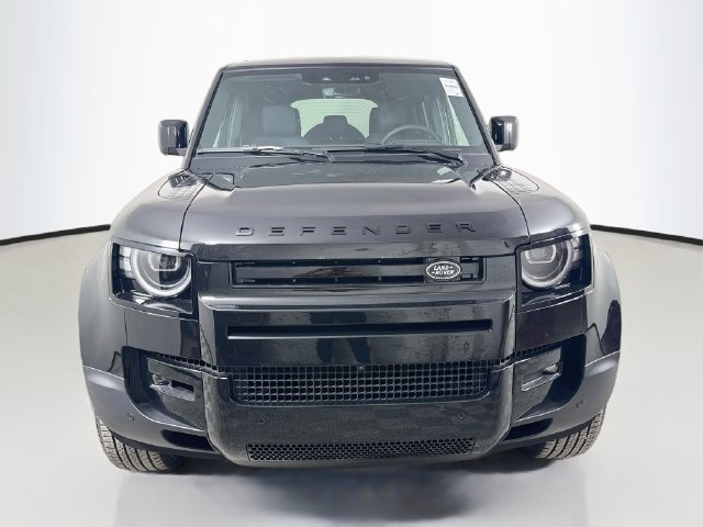 New 2026 Land Rover Defender 110 S AWD/4WD image 2