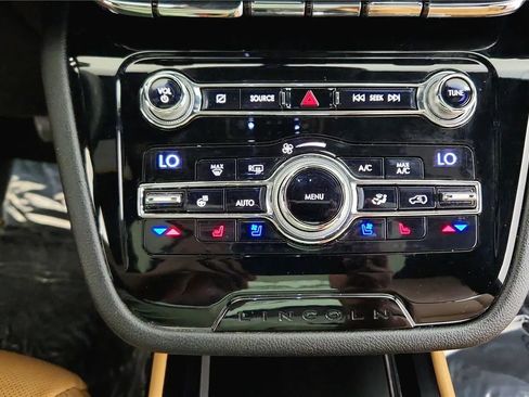 Used 2020 Lincoln Corsair Reserve w/ Equipment Group 201A AWD/4WD image 26