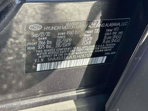 Used 2020 Hyundai Santa Fe SEL FWD image 17