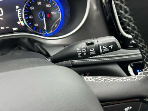 New 2026 Chrysler Pacifica Select w/ S Appearance Package FWD image 19