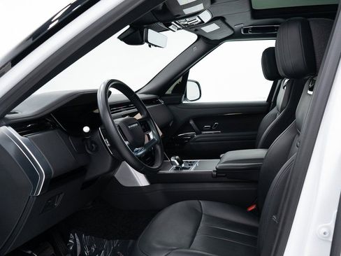 Used 2023 Land Rover Range Rover SV image 15