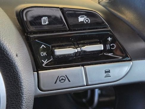 Used 2024 Hyundai Tucson Limited image 34