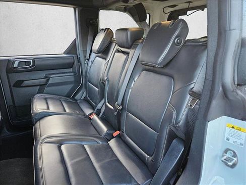 New 2026 Ford Bronco Badlands image 12
