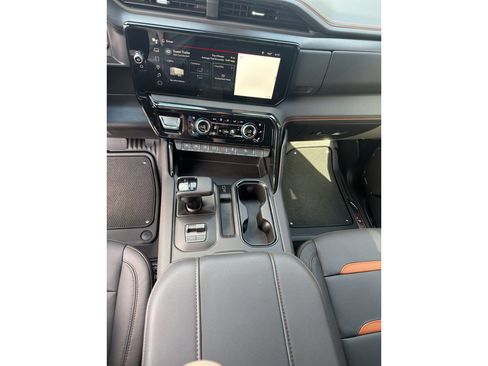 Used 2026 GMC Sierra 1500 AT4 w/ AT4 Premium Package AWD/4WD image 12