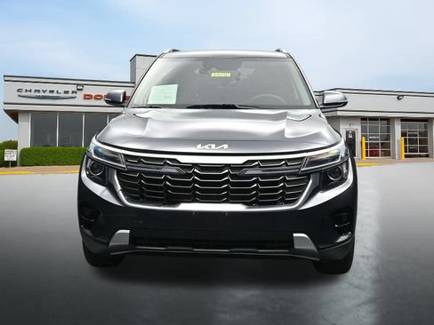 Used 2024 Kia Seltos S AWD/4WD image 8