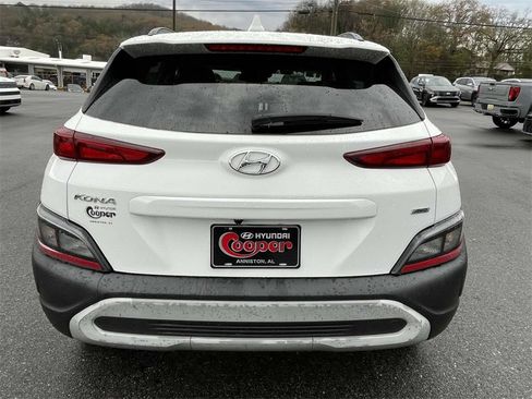 Used 2023 Hyundai Kona SEL w/ Convenience Package image 3