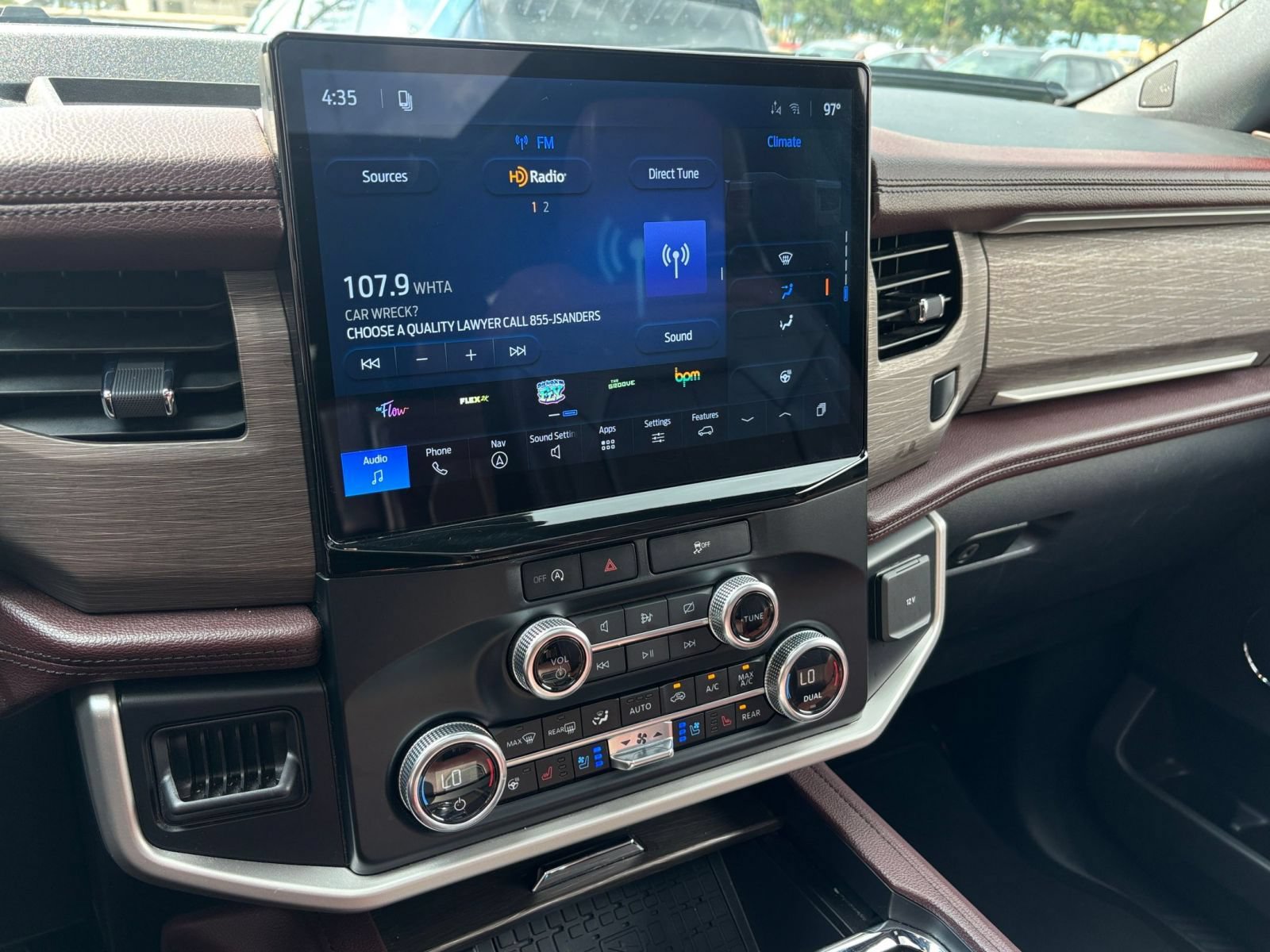 Used 2024 Ford Expedition Max Limited AWD/4WD image 20