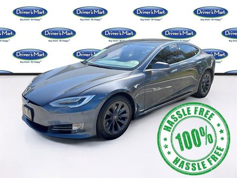 Used 2020 Tesla Model S Long Range Plus image 3
