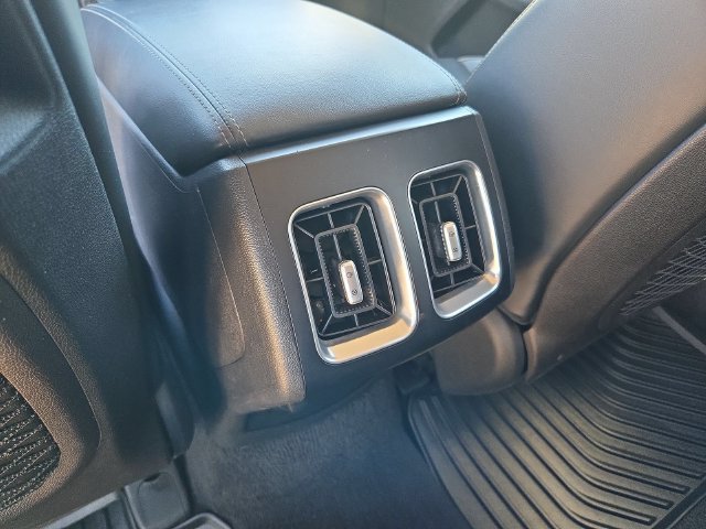 Used 2022 Kia Sorento S FWD image 20