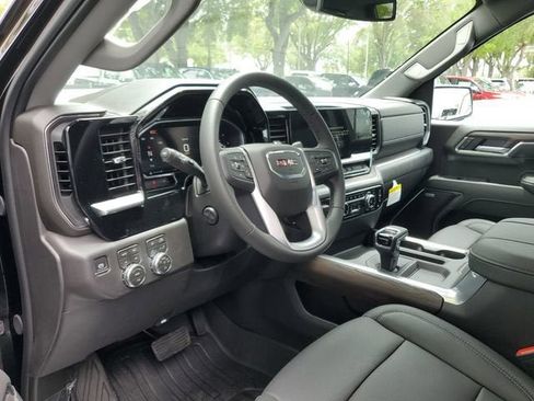 New 2026 GMC Sierra 1500 SLT w/ SLT Premium Plus Package AWD/4WD image 22