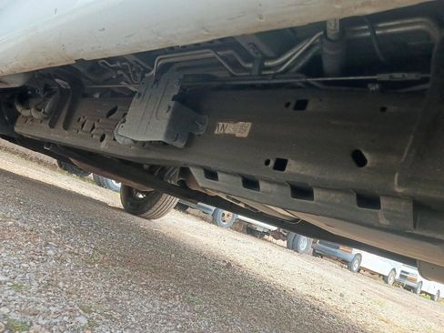 Used 2022 Chevrolet Express 3500 LS image 39